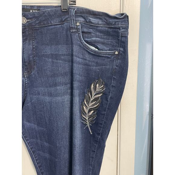 Kut From the Kloth Jeans Size 24W High Rise Boyfriend Embroidered Feathers Boho - Picture 3 of 9